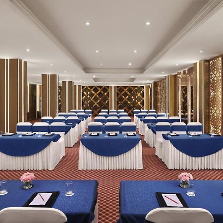 Deventure Sarovar Portico Patel Nagar Nowe Delhi Zewnętrze zdjęcie