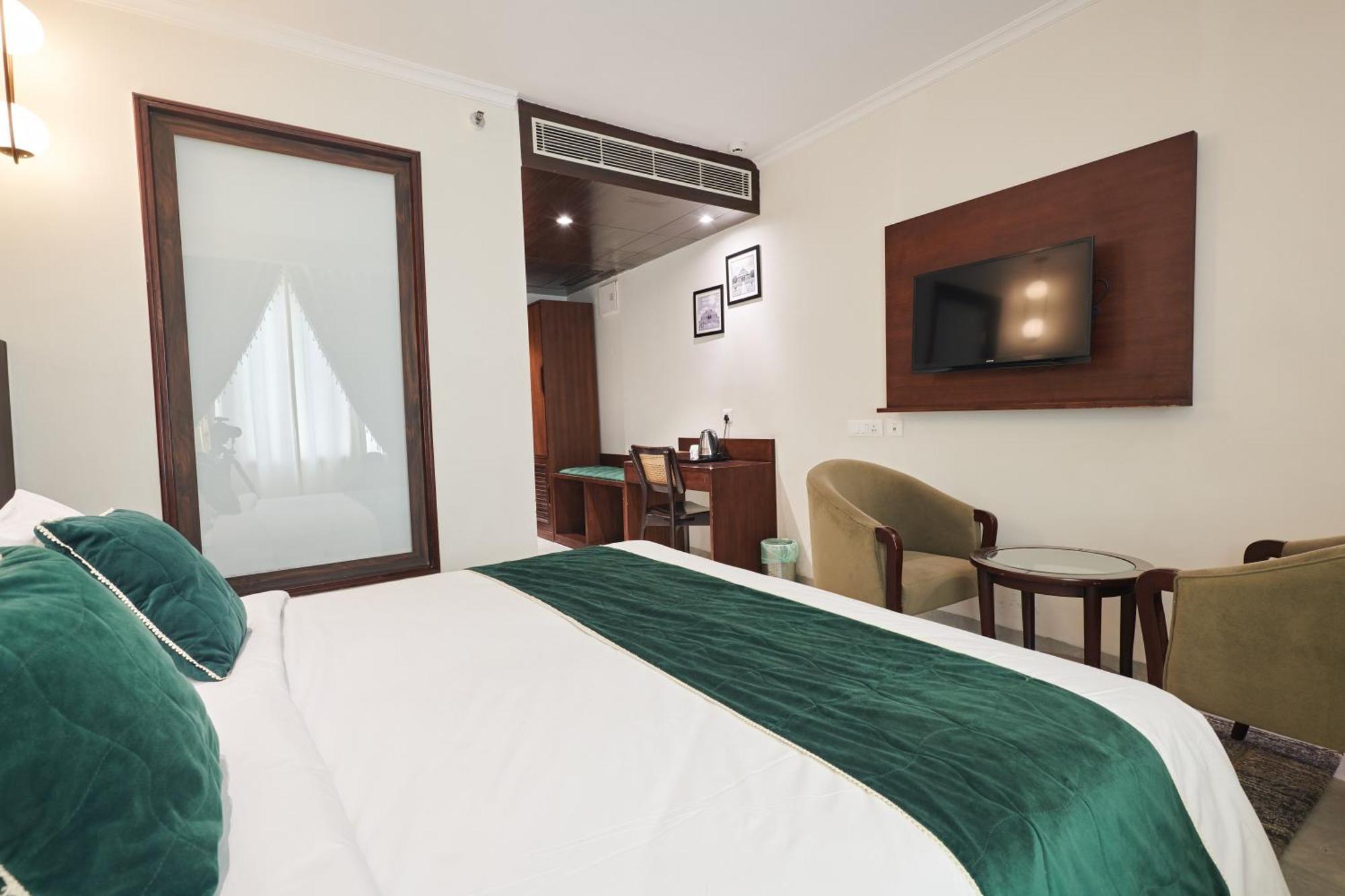 Deventure Sarovar Portico Patel Nagar Nowe Delhi Zewnętrze zdjęcie